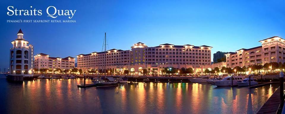 2Beds Seaview Straits Quay Comes With Carpark And Hothub Bagan Jermal Экстерьер фото